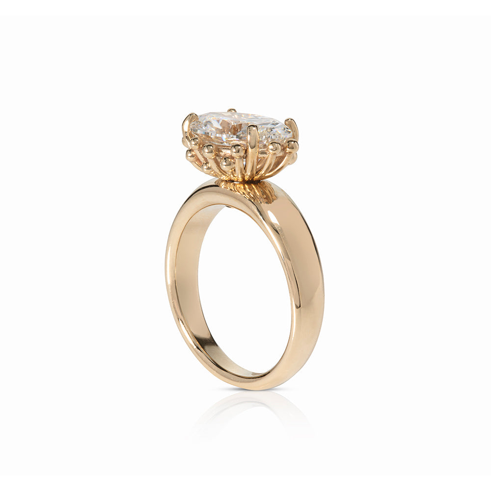 Moving Diamond Ring
